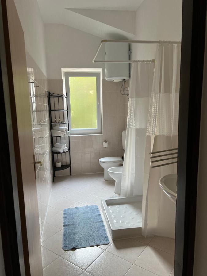 פרמנטורה Villa Claudia Beach Apartment מראה חיצוני תמונה